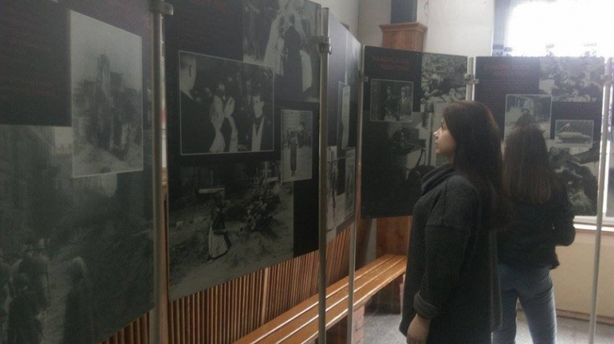 Wystawa historyczna &#8222;Powstanie  Warszawskie&#8221;