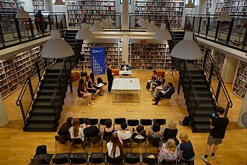 Debata oksfordzka na Festiwalu Film&oacute;w - Spotkań NieZwykłych