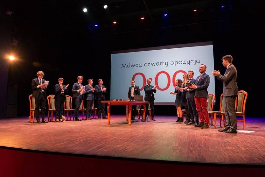 Debata oksfordzka w Konińskim Domu Kultury